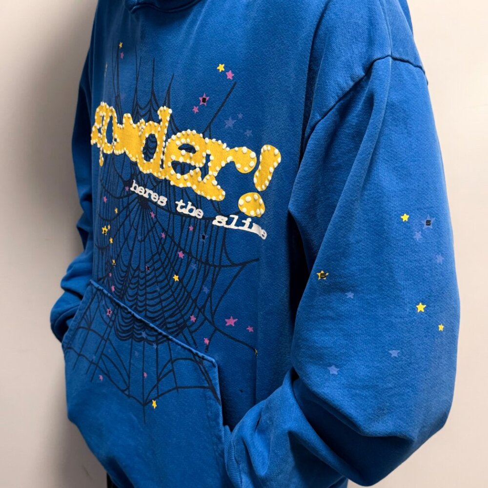 🔥 TC Blue Spider Hoodie – Size Large 🔥 - Picture 2 of 3